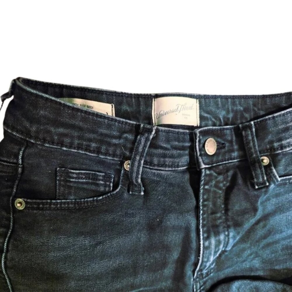 Universal Thread highrise gray jean shorts size 4 - Picture 3 of 5